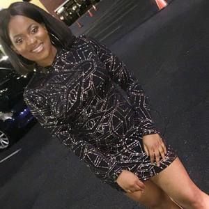 Meet your Posher, Crystal